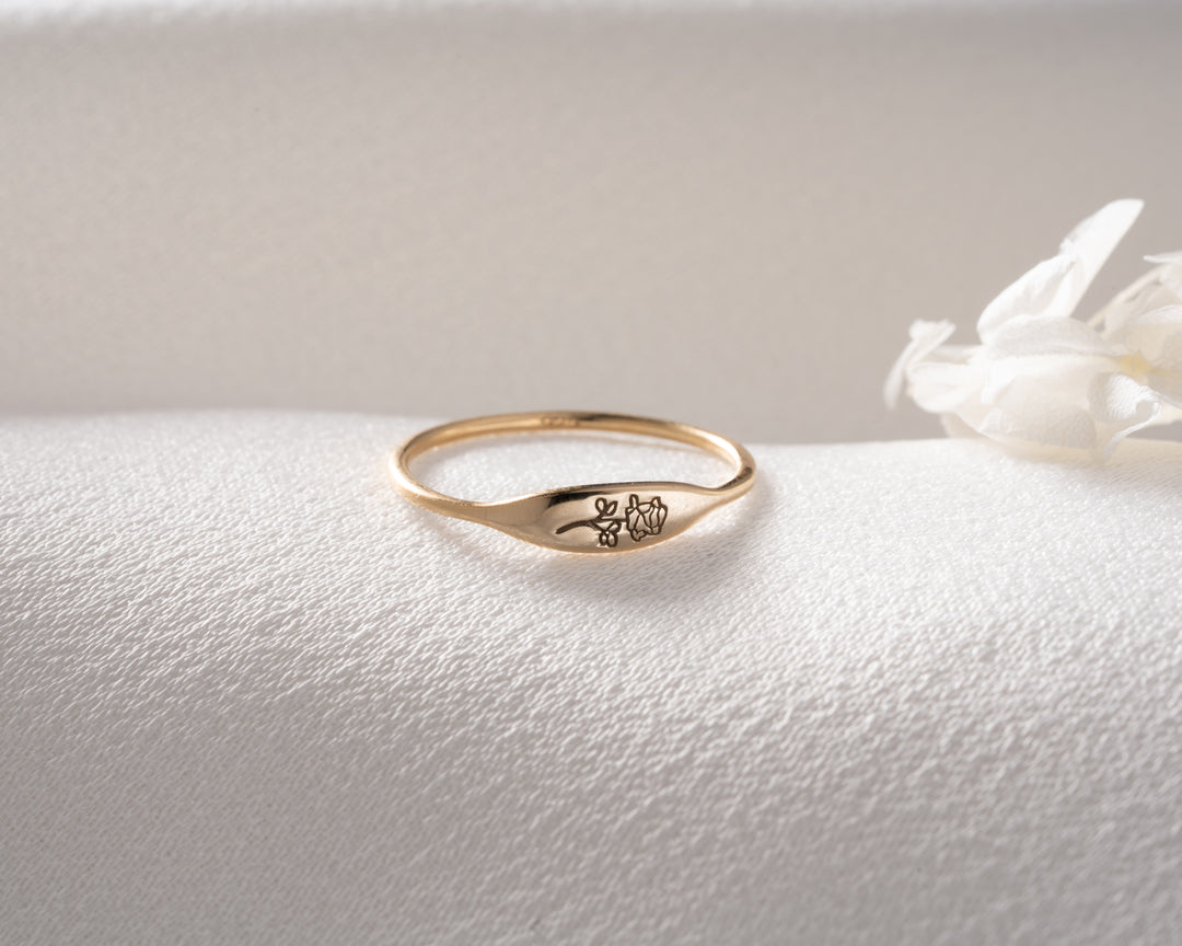 Dainty Birthflower Ring