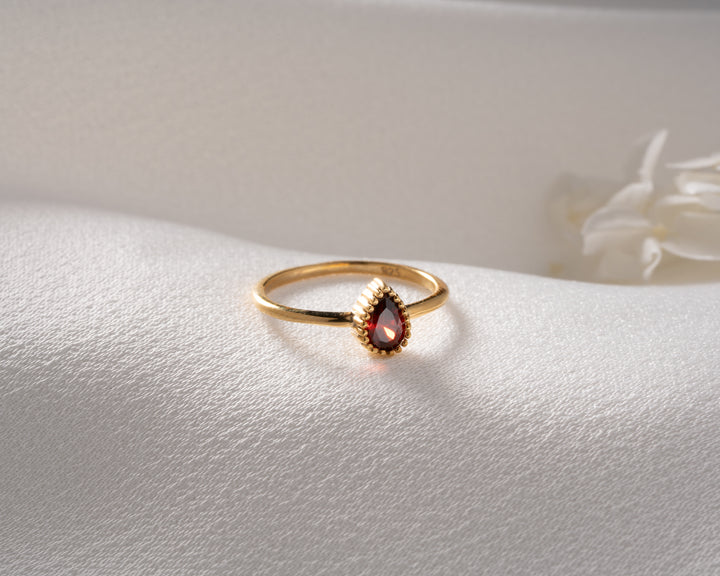 Drop Shape Birthstone Ring