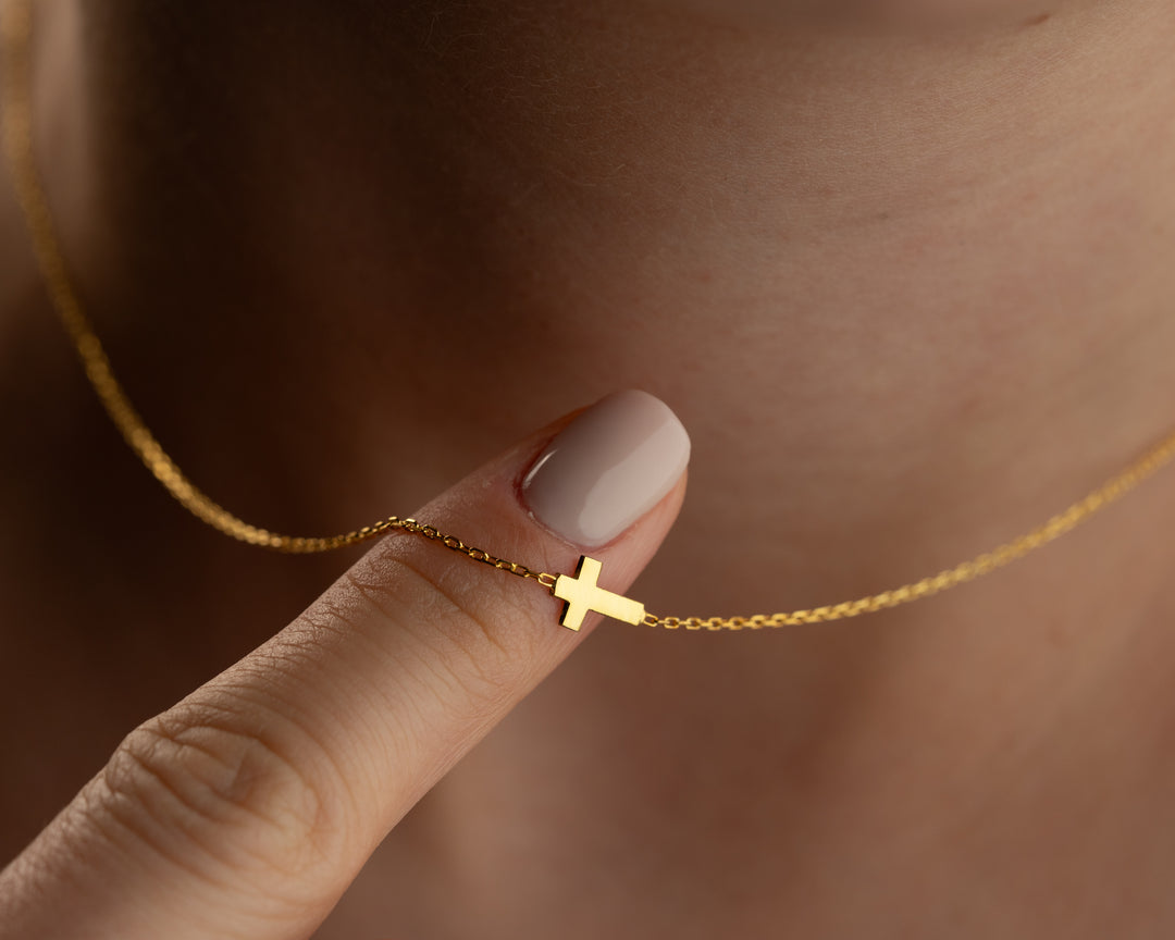 14K Solid Gold Sideways Middle Cross Necklace